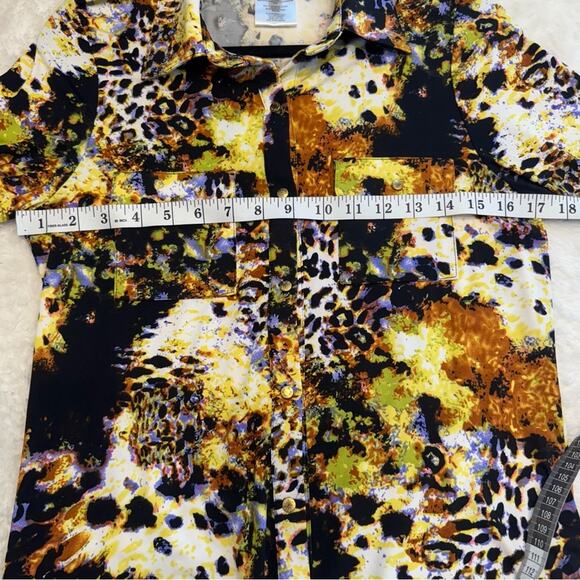 BCBGMAXAZRIA Women’s Yellow Black Leopard Print Snap Up Blouse Size M - Picture 2 of 5